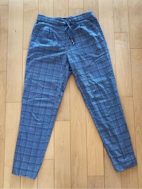 Dynamite Grey Plaid Jogger Style Dress Pants